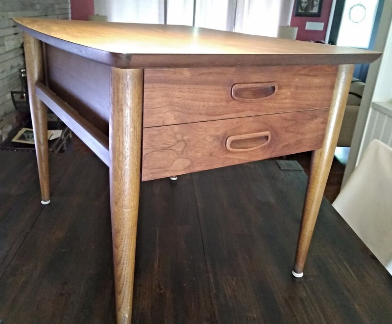 LANE Walnut End Side Lamp Table Nightstand Mid Century Modern MCM 1964