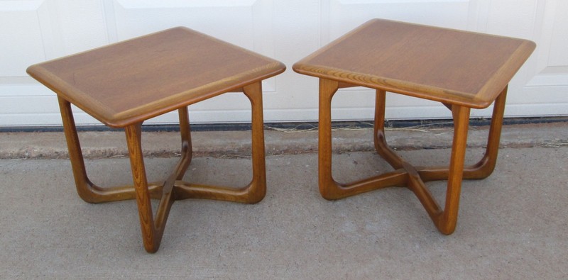 2 Lane Perception Snack Tables 18x18in 15in Tall Model 908-18 Mid Century Modern