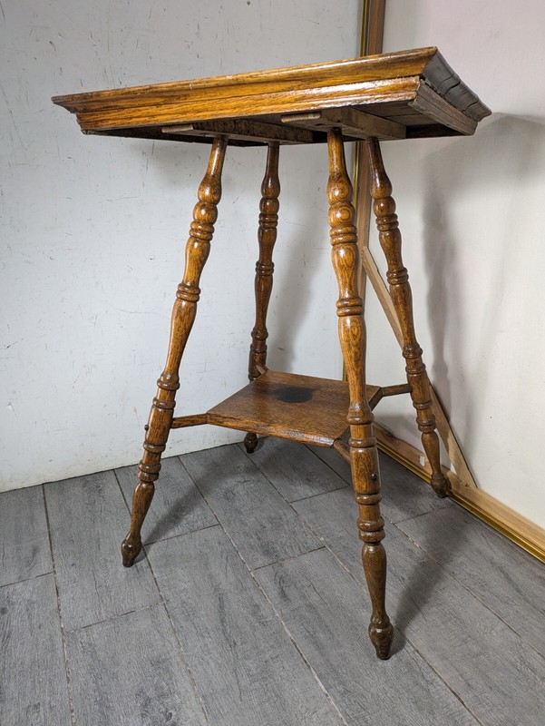 Antique Rustic Victorian Square Oak Wood Parlor Table Turned Legs C94 gallery