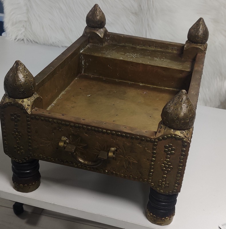Vintage Brass & Wood Side Table – Zanzibar / Swahili Style – Collectible. gallery