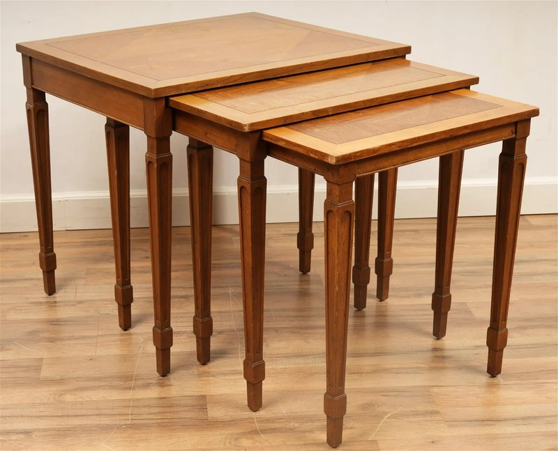 Set of 3 Baker Nesting Tables Cocktail Tables Diamond Inlays Regency Style