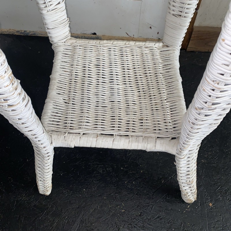 Vtg Wicker Rattan Plant Stand Boho Side Table Round Shabby White Wood Beads 28” gallery