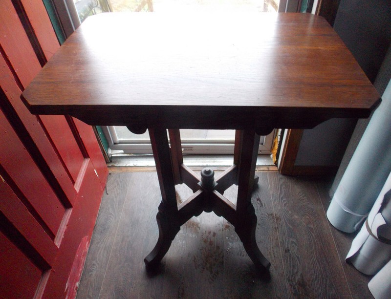 Oak Eastlake Carved Center Table / Parlor Table (PRT26)