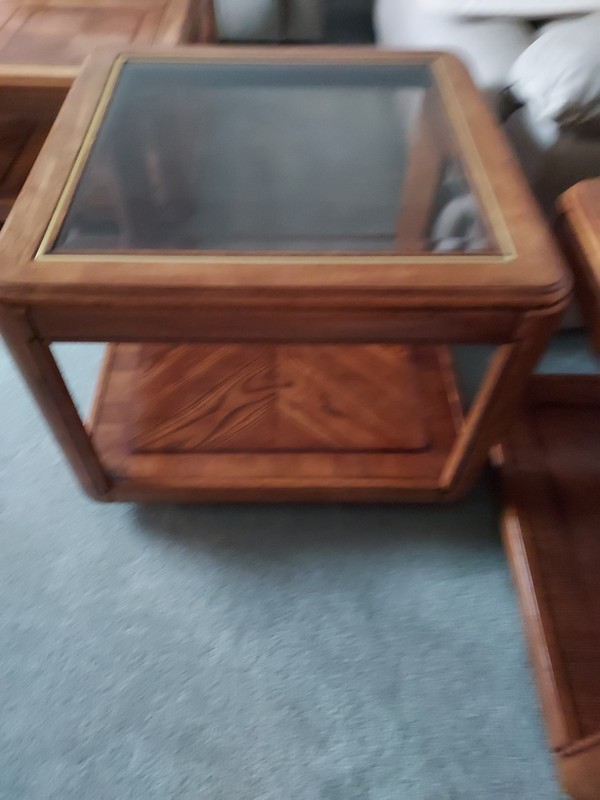 Oak Table Set, 4pc.set, Excellent Condition, Hard Wood Oak, gallery
