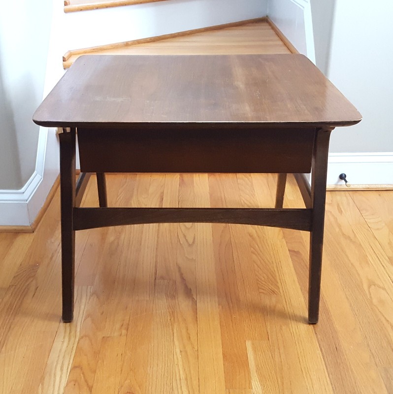Vintage MCM Floating Design Side/End Table Unsigned Great Style & Lines! gallery