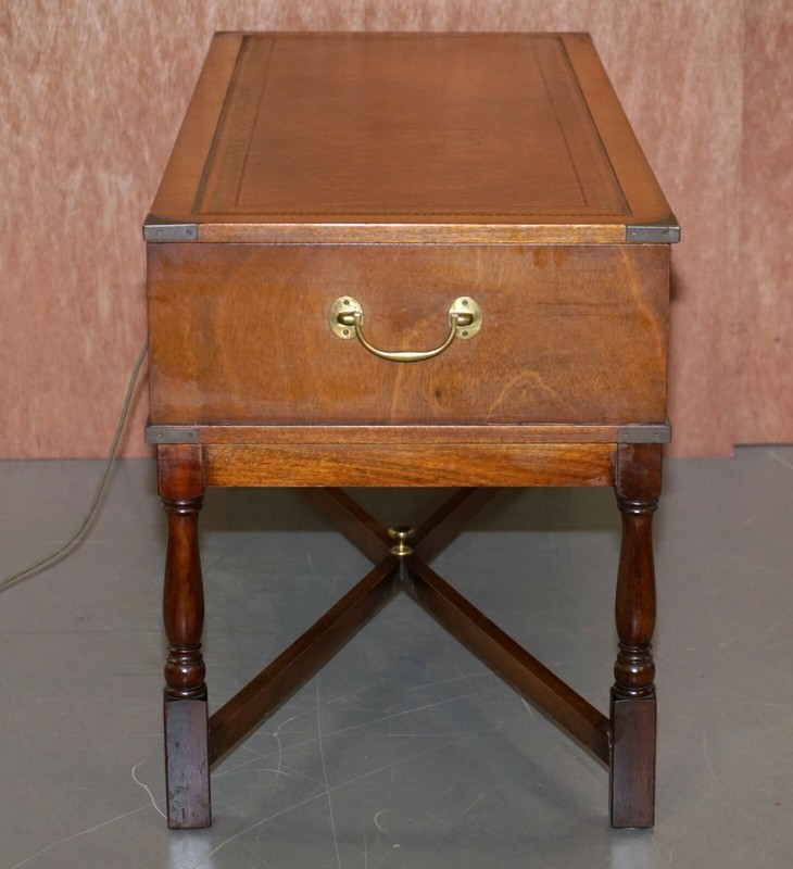MILITARY CAMPAIGN STYLE CONSOLE COFFEE TABLE HIDDEN RADIO TAPE RECORD PLAYER gallery