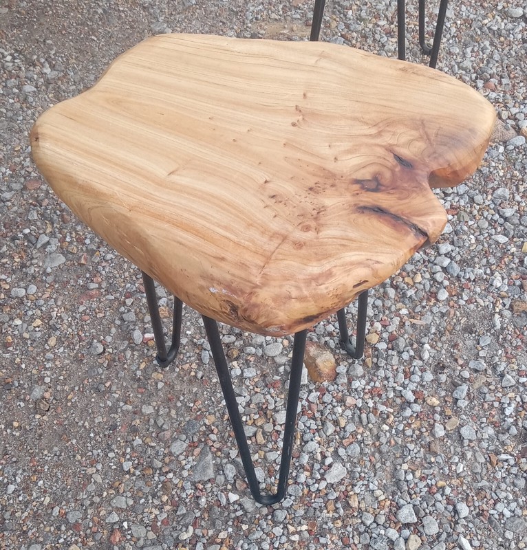 Live Edge Plant Stand (PS254)