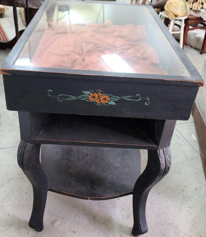 Antique Vitrine Display Table – Tole Painted Floral – GDC – USEFUL ANTIQUE TABLE gallery