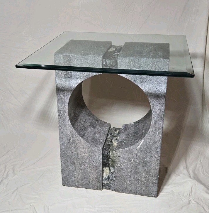 Vintage 80s Mid-century Modern Graphic Tessellated Granite Accent Table 27″x 29″