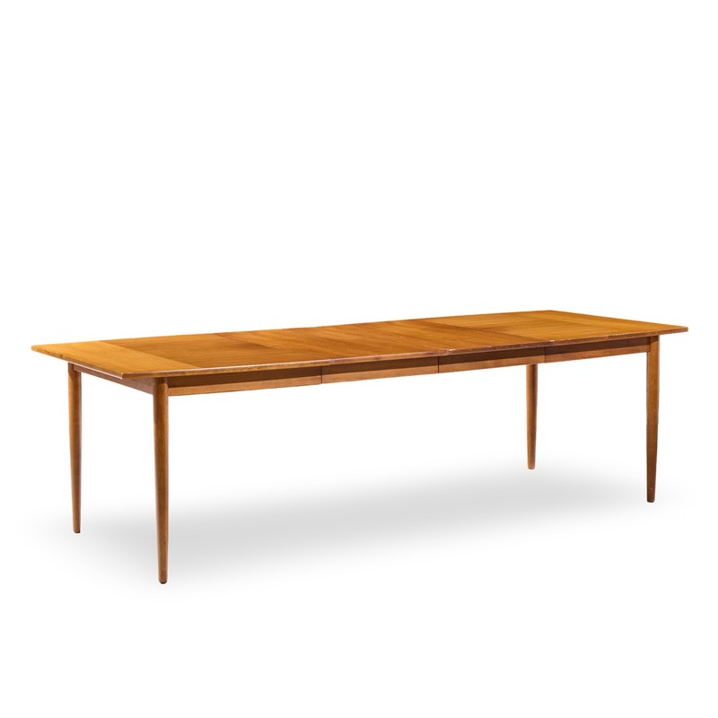 Barney Flagg for Drexel Parallel Walnut Expanding Dining Table with 2 Leaves