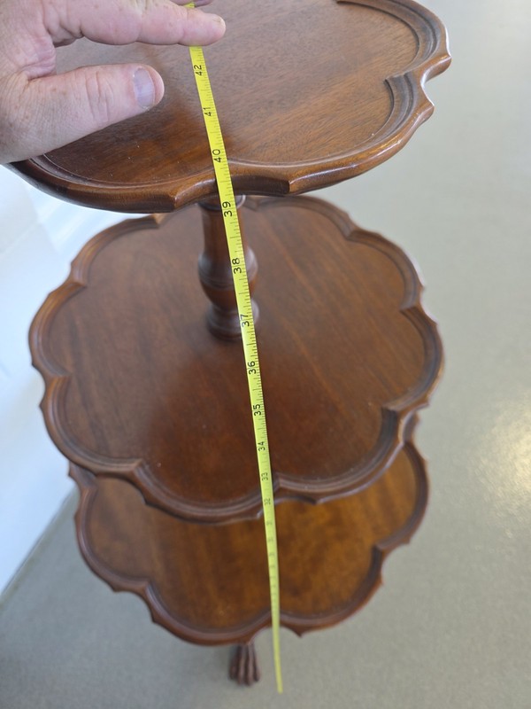 Grand Rapids Mahogany 3-Tier Pie Crust Table Chippendale Dumbwaiter Claw 167 gallery