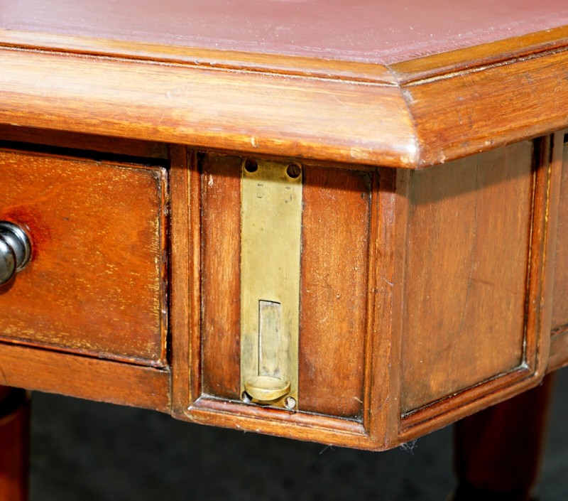 MASSIVE ANTIQUE GEORGE III 1780 MAHOGANY LIBRARY DESK TABLE GEORGE REX LOCKS gallery