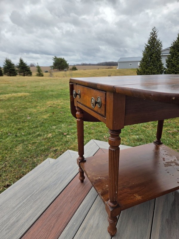 Vintage Park Furniture solid wood Double Drop Leaf Work Table side / End Table gallery
