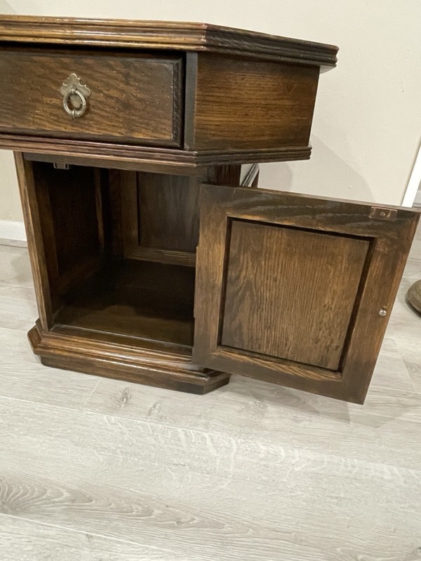 Vintage Ethan Allen Royal Charter Jacobean Oak Octagonal Side Table 1980s Rare gallery