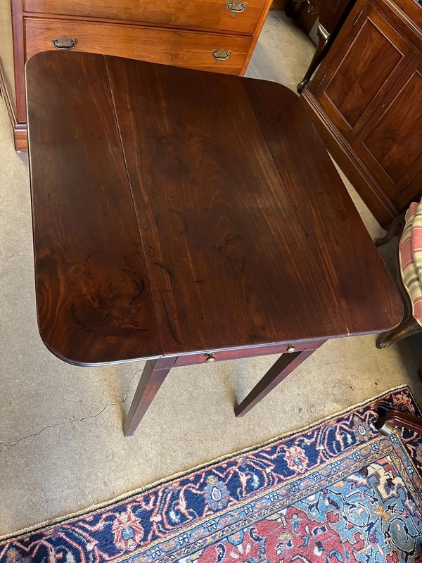Antique English Mahogany Pembroke Table gallery