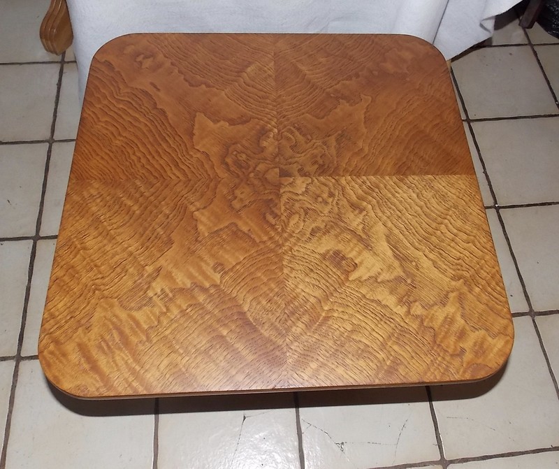 Burl Elm Book Match Veneer Pier Table / Pedestal End Table by Henredon (PT-20) gallery
