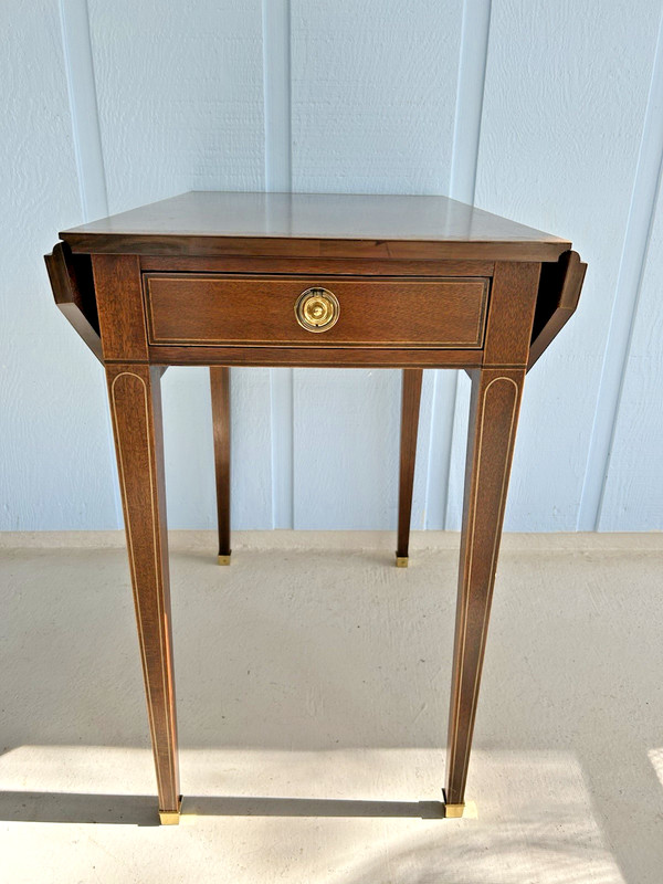 BAKER FURNITURE Mahogany Pembroke Side/End Table-High Quality Drop Leaf Table gallery