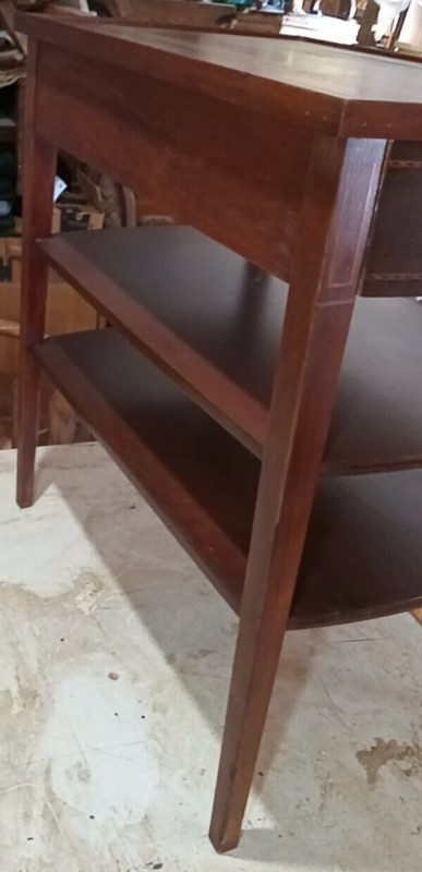 Mid Century Mahogany Hepplewhite End Table by Mersman (JLC-ET168) gallery