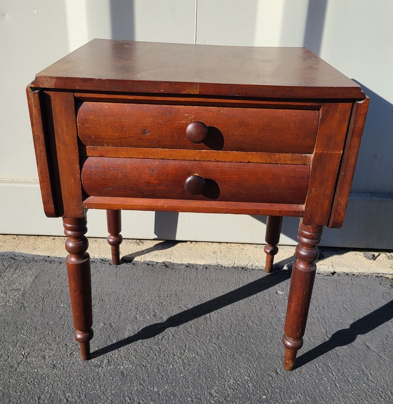 Early to Mid 19th C Antique American Federal Pembroke Drop Leaf Work Table