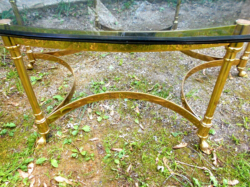 VINTAGE 6 LEG BRASS AND GLASS COFFEE TABLE WITH HORSE HOOF FEET gallery
