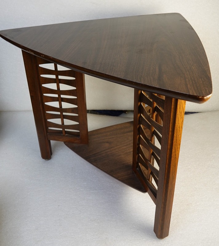 RARE FLYING SAUCER TOP TABLE MID CENTURY MODERN MCM WOVEN SLAT ACCENTS