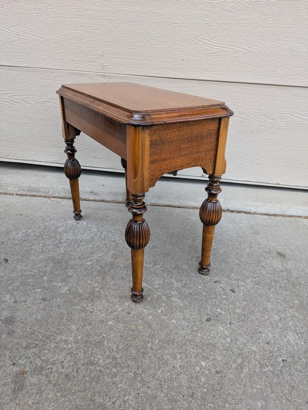 Vintage 1930s English Jacobean Revival Tudor Side Radio Table Spindle Legs V46 gallery
