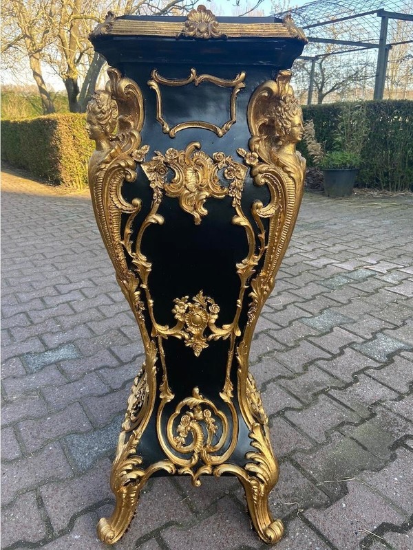 Pedestals Display Stands Italian Baroque Black Gold Columns Vintage Pair 1990s gallery