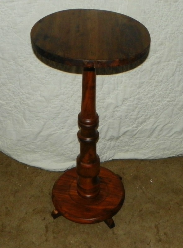 Cedar Pedestal Plant Stand (PS104) gallery