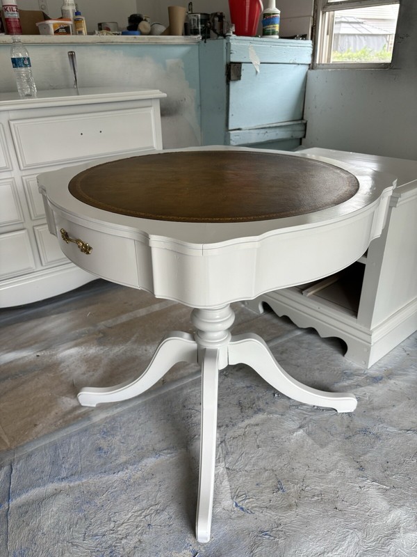 Furniture table, (restored) with fine paint. New. gallery