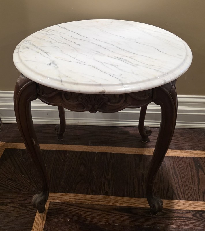 VICTORIAN STYLE MARBLE TOP MADE IN ITALY SOLID WOOD SMALL END TABLE 24″