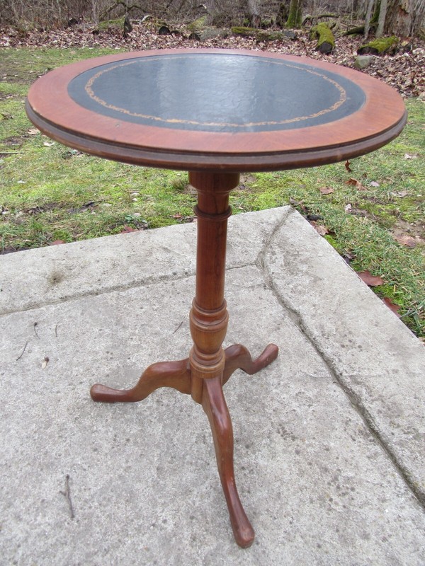 Antique pedestal side stand SOLID WALNUT round table old ESTATE SALE leather gallery