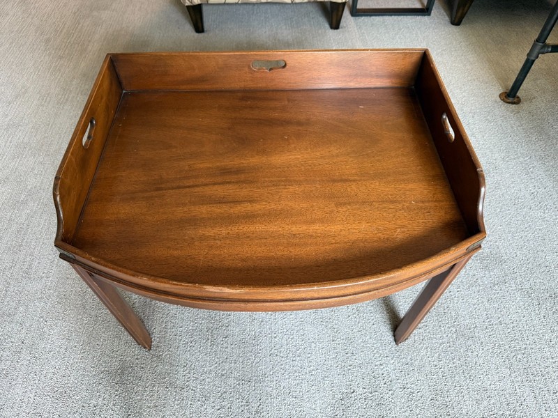 Kittinger Colonial Williamsburg adaptation WA-1042 mahogany butler’s coffee tabl gallery