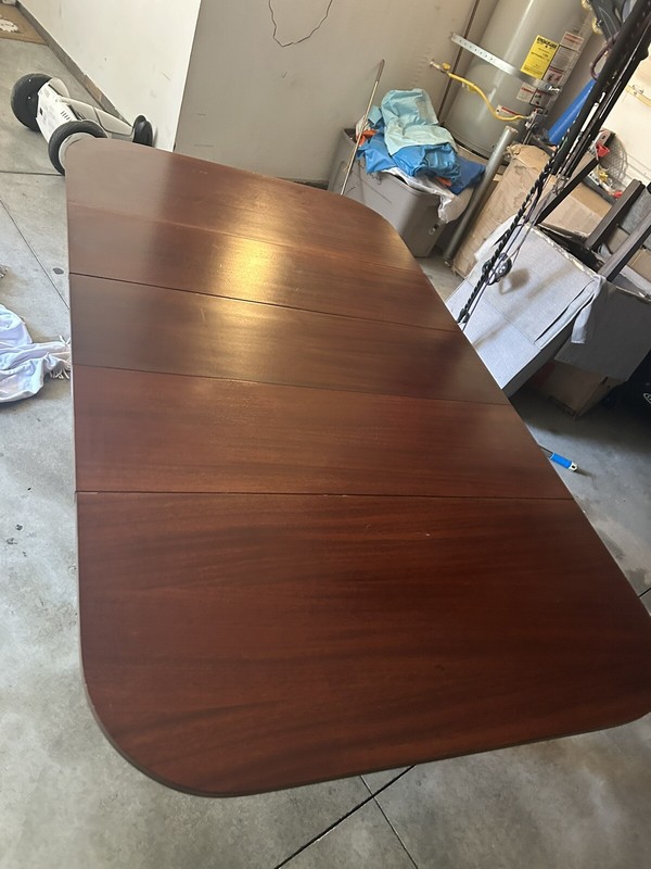 Duncan Phyfe Mahogany Circa 1930s Dining Table Vintage Excellent Condition gallery