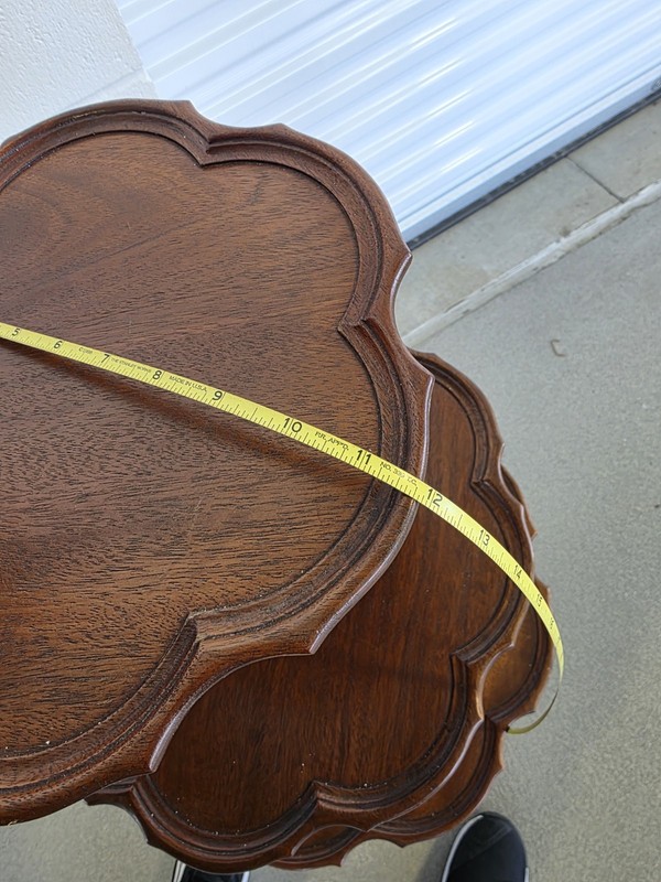 Grand Rapids Mahogany 3-Tier Pie Crust Table Chippendale Dumbwaiter Claw 167 gallery