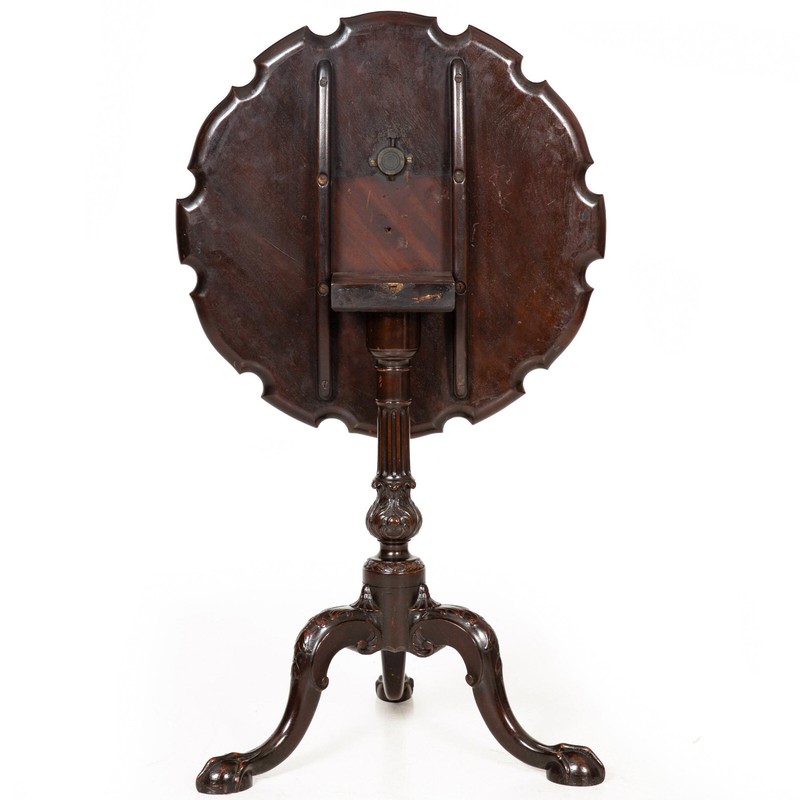 English George III Carved Mahogany Pie Crust Tilt Top Table ca. 1780 gallery
