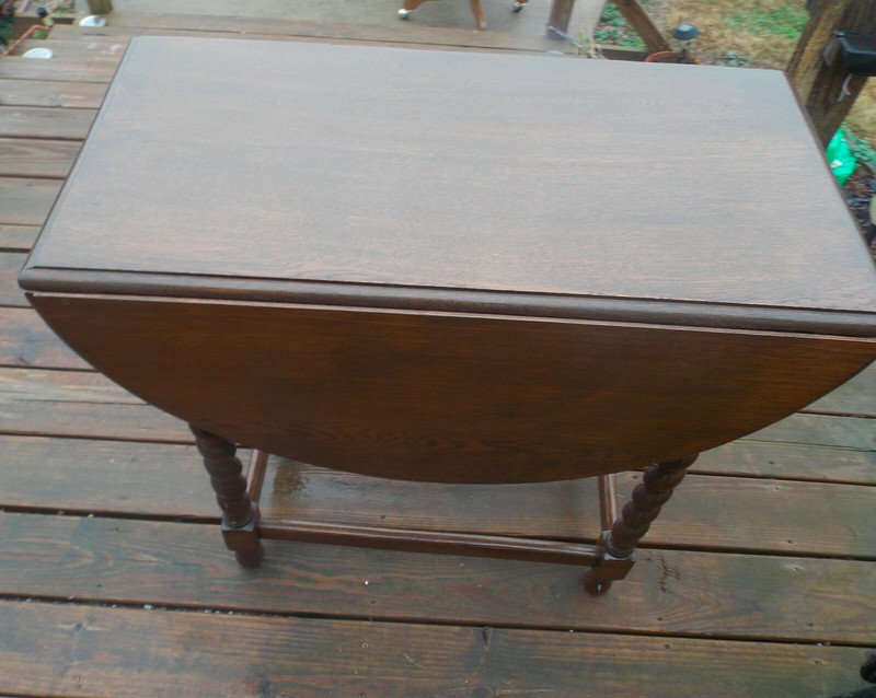 Quartersawn Oak Dropleaf Swivel Top End Table / Side Table (ET410)