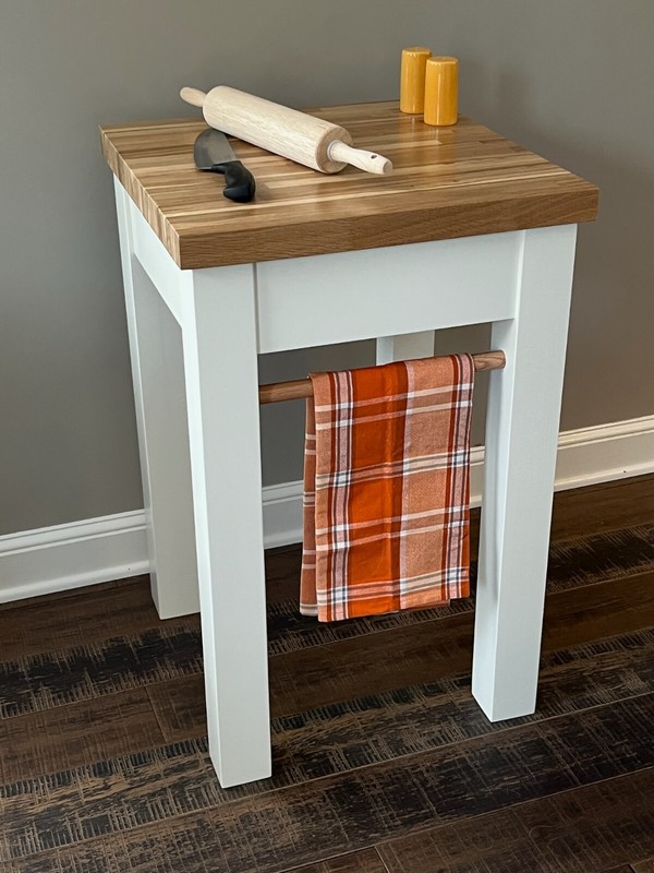 Brand New Custom Oak 30×19″ Butcher Block Working Table; White; Local Pick Up