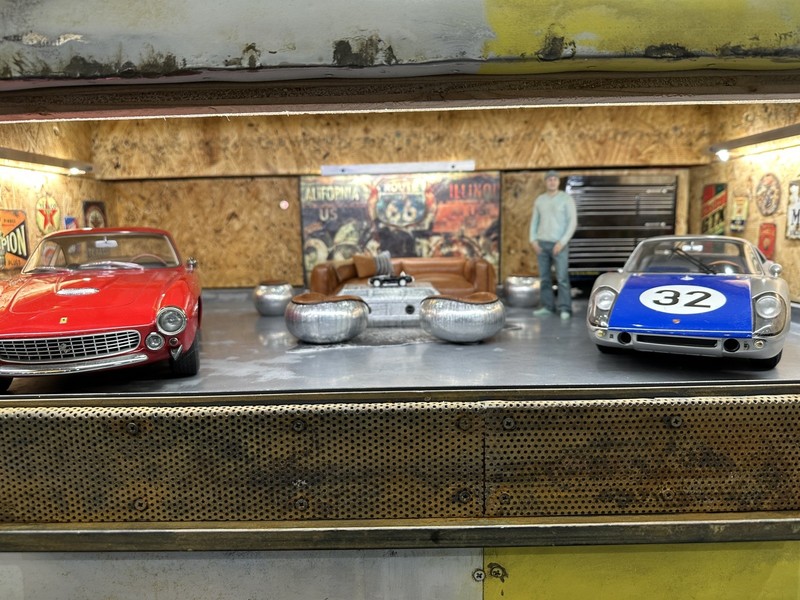 Vintage Route 66 Coffee Table Diorama Metal gallery