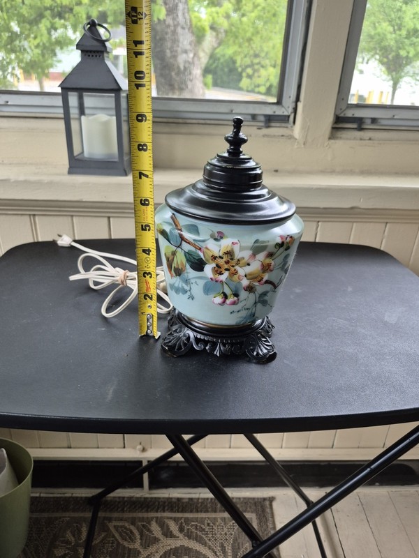 Vintage table lamp 1900’s