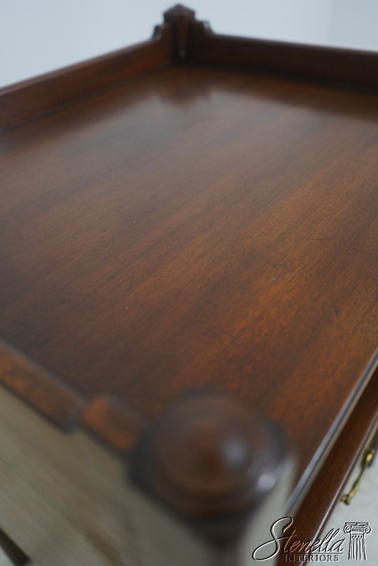 F71680: KITTINGER Colonial Williamsburg WA-1030 Mahogany Commode Nightstand gallery