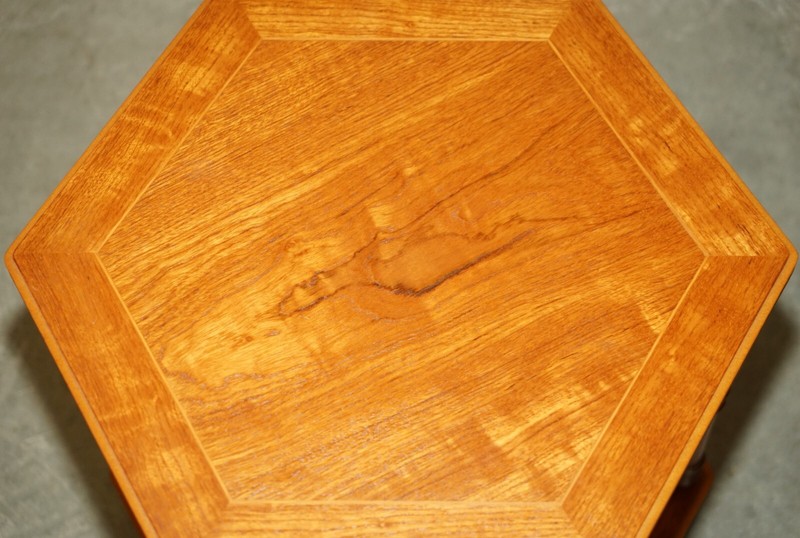 FINE PAIR OF VINTAGE HEXAGONAL SIDE END TABLES WITH CHIPPENDALE BAMBOO PILLARS gallery