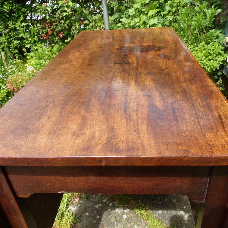 Antique Solid Elm Gate-Leg Table ~ Late 18th / Early 19th Century gallery