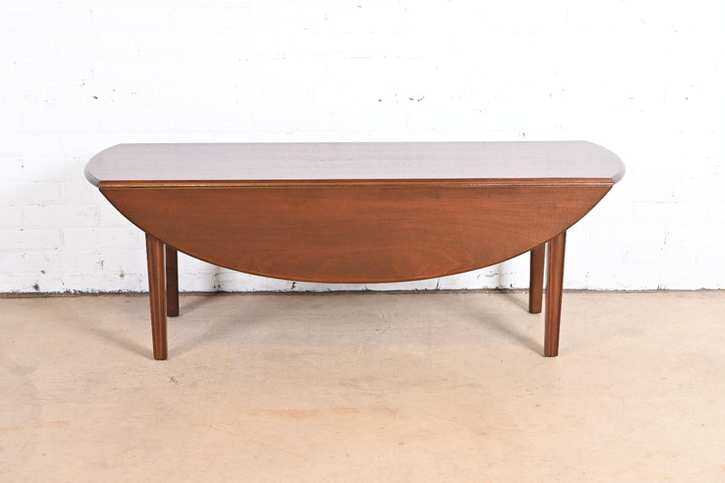 Kittinger American Colonial Mahogany Drop Leaf Coffee Table, Newly Refinished gallery