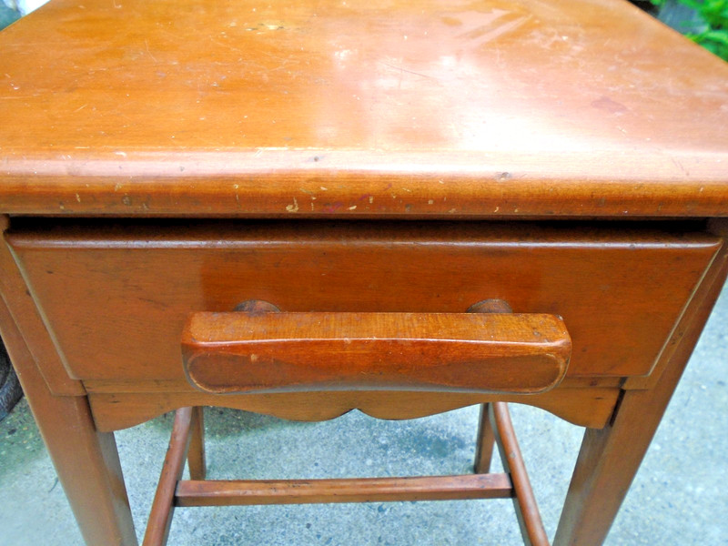 Vintage Maple Hepplewhite Style Splayed Leg Side Work Table Wood Handle antique gallery