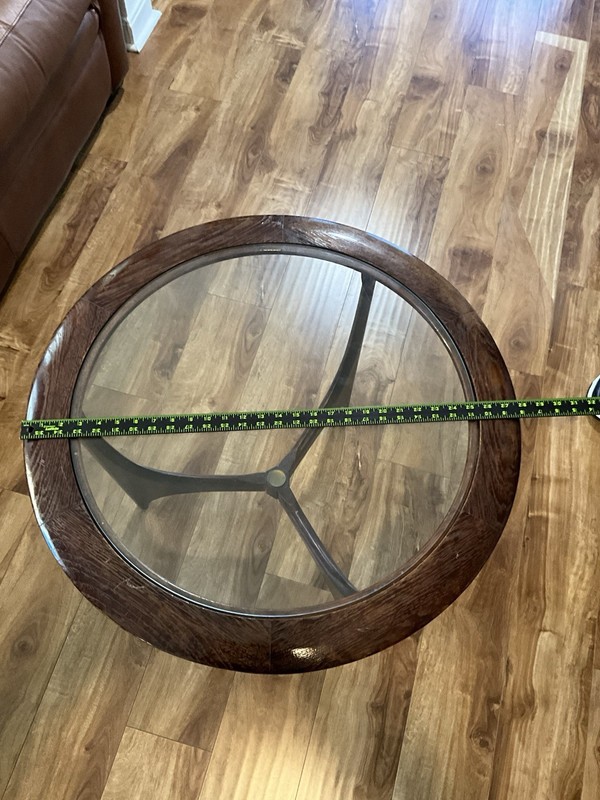 Vintage Lane Mid Century Wooden 28”Round Coffee Table 1044-22 gallery