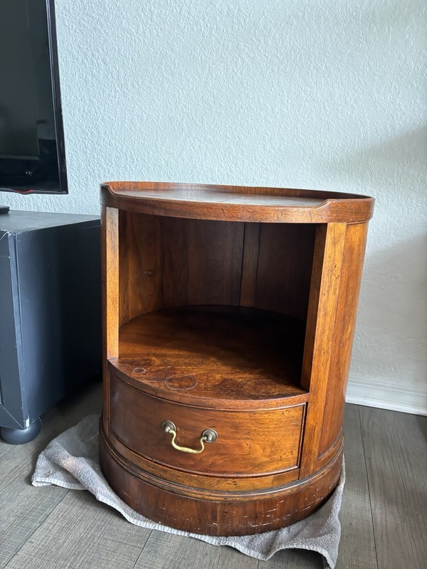 Milling Road By Baker Round Table With Drawer