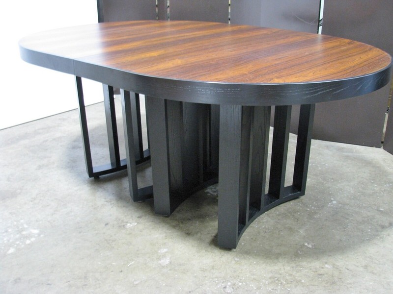 MCM Rosewood Dining Table w/ Triple Base for 12 w/ 3 Leaves 70" - 137"; Mint gallery