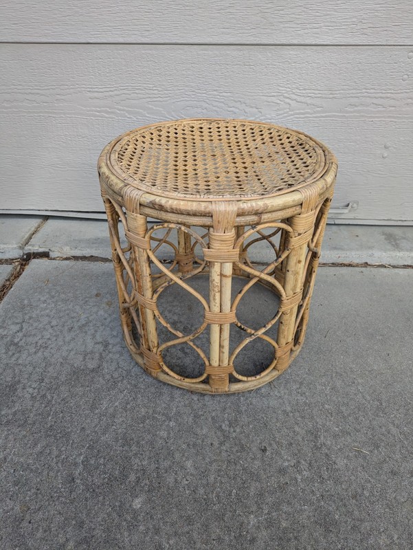 Vintage Asian Boho Chic Bamboo Rattan Cane Round Side Table Plant Stand Stool