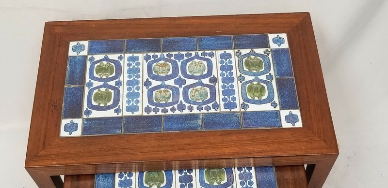 SET OF SEVERIN HANSEN HASLEV ROYAL COPENHAGEN ROSEWOOD NESTING TABLE WITH TILES gallery