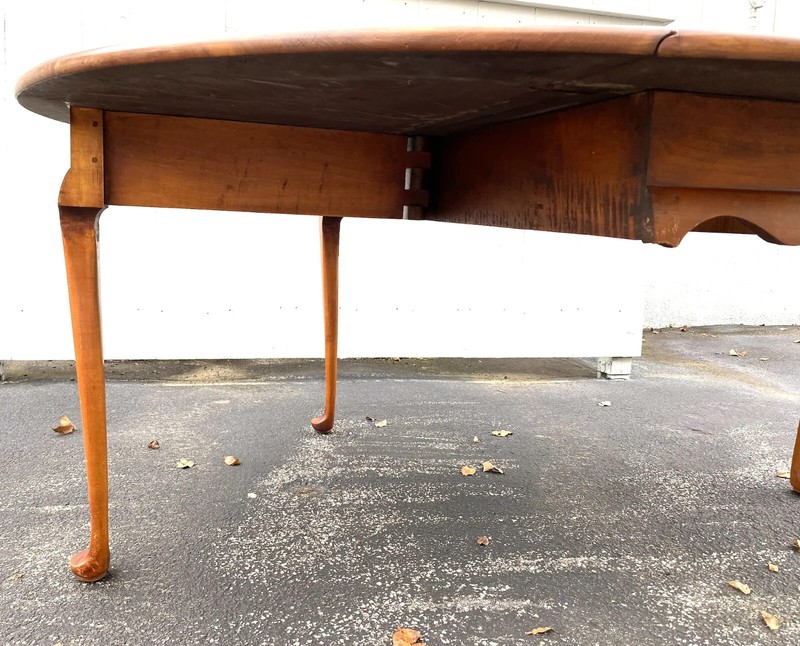 Eldred Wheeler Cherry Oval Queen Anne Style Drop Leaf Dining Table gallery